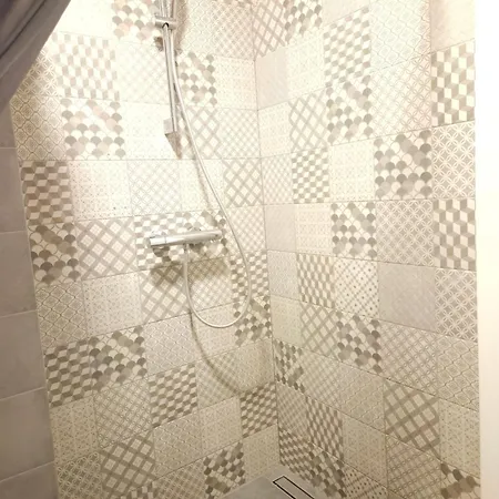 Happy Sweet Old Town Studio, Self Check In, Parking Lägenhet *