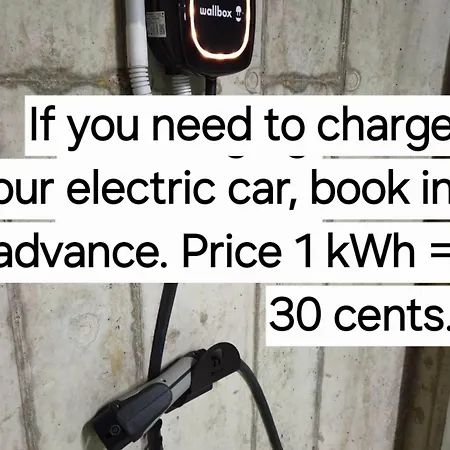 Happy Sweet Old Town Studio, Self Check In, Parking Apartment