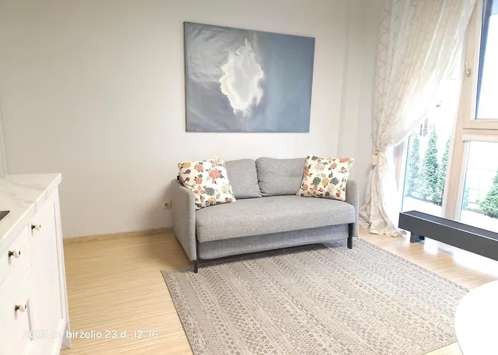 Happy Sweet Old Town Studio, Self Check In, Parking *